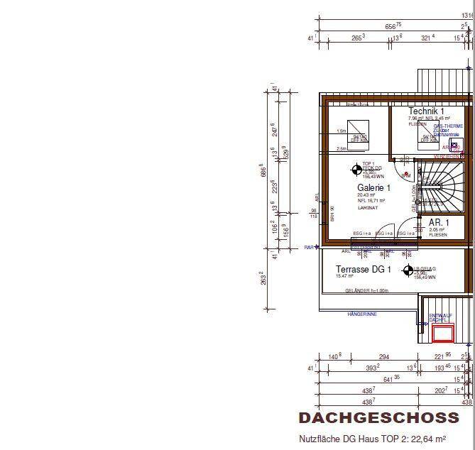 Grundriss des Dachgeschosses mit Technikraum, Galerie und einer großzügigen Dachterrasse.
