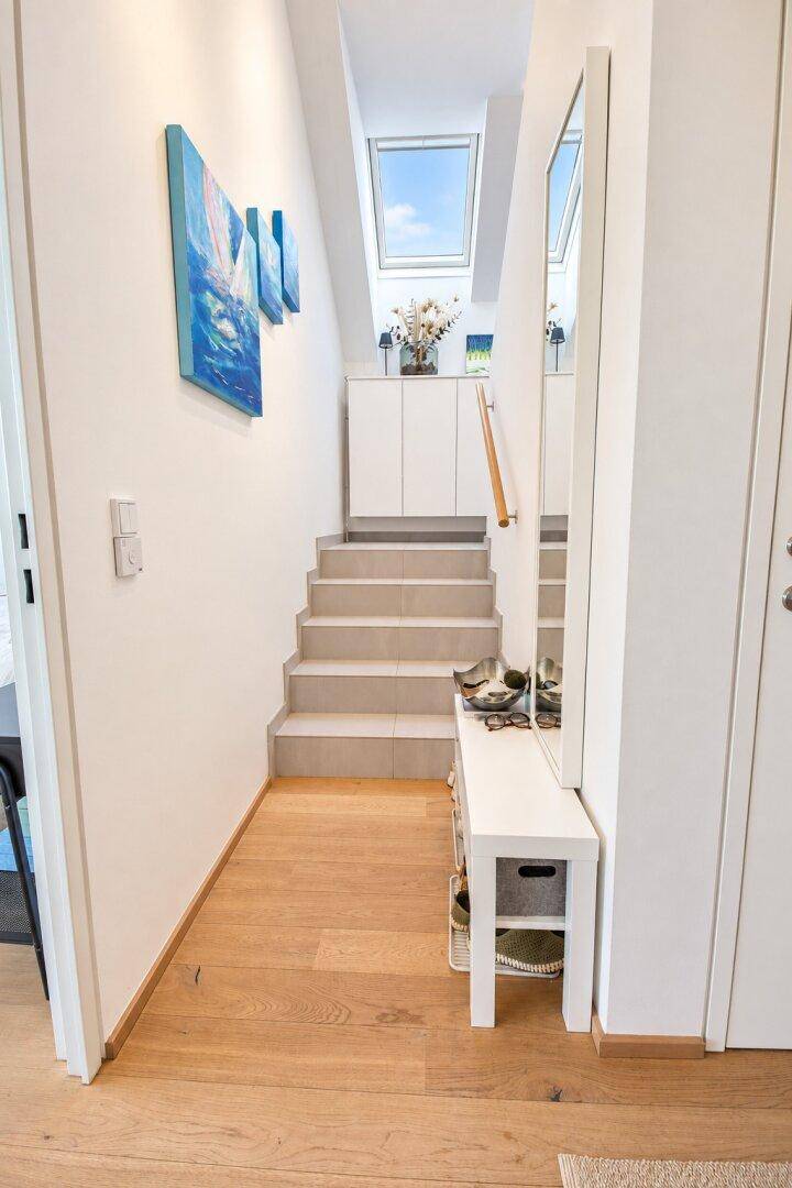 Stiege zum 1.OG