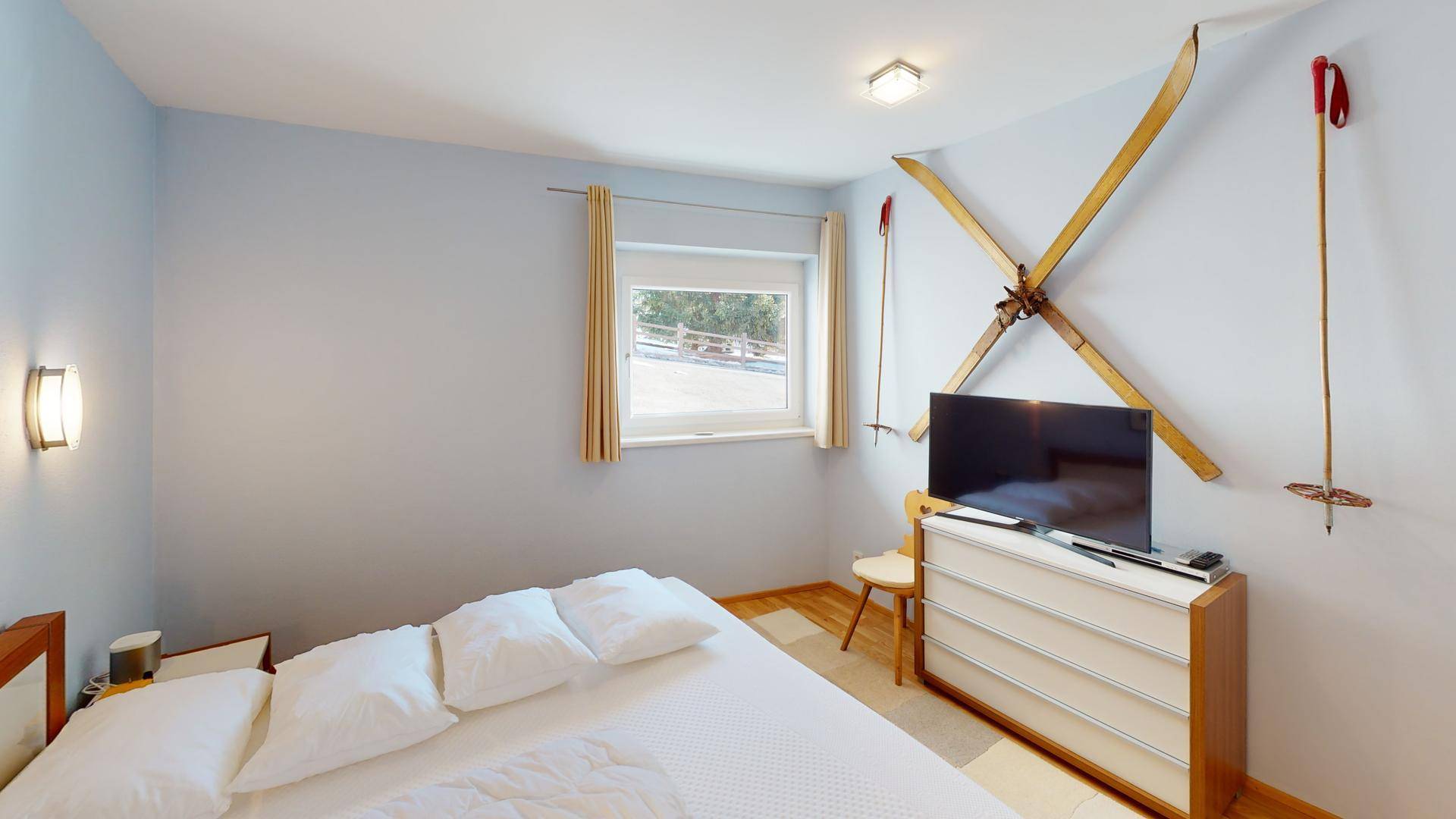 St. Anton: 3 Zimmer-Apartment. Bezugsfertig. - Widok 2