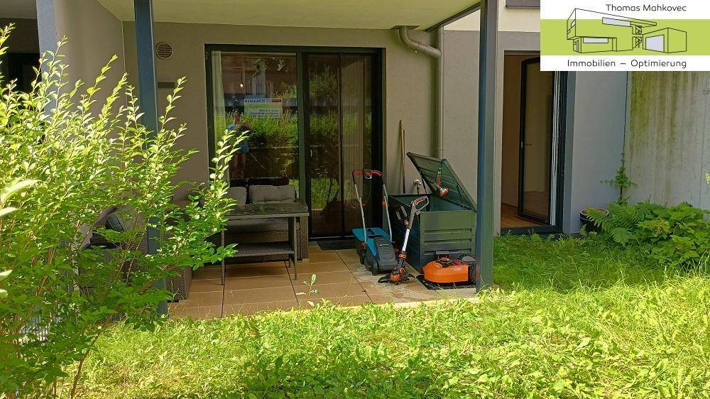 1 Garten mit Geräten