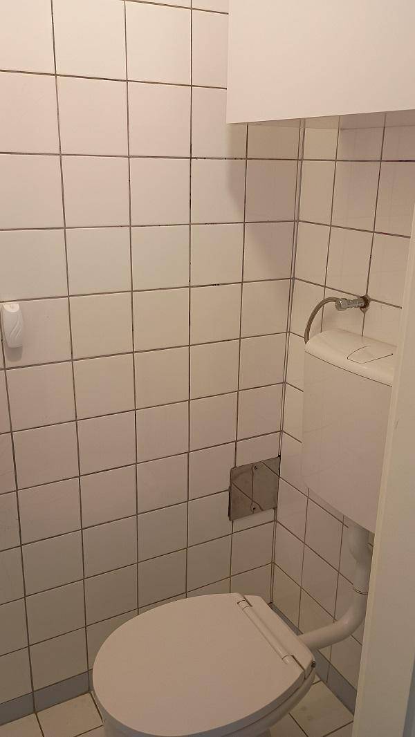 1 WC