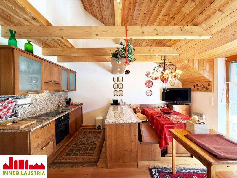 WUNDERSCHÖNE MAISONETTE MIT ÜBERDACHTER TERRASSE IN THERMEN-UND SKILIFTNÄHE - Ansicht 6