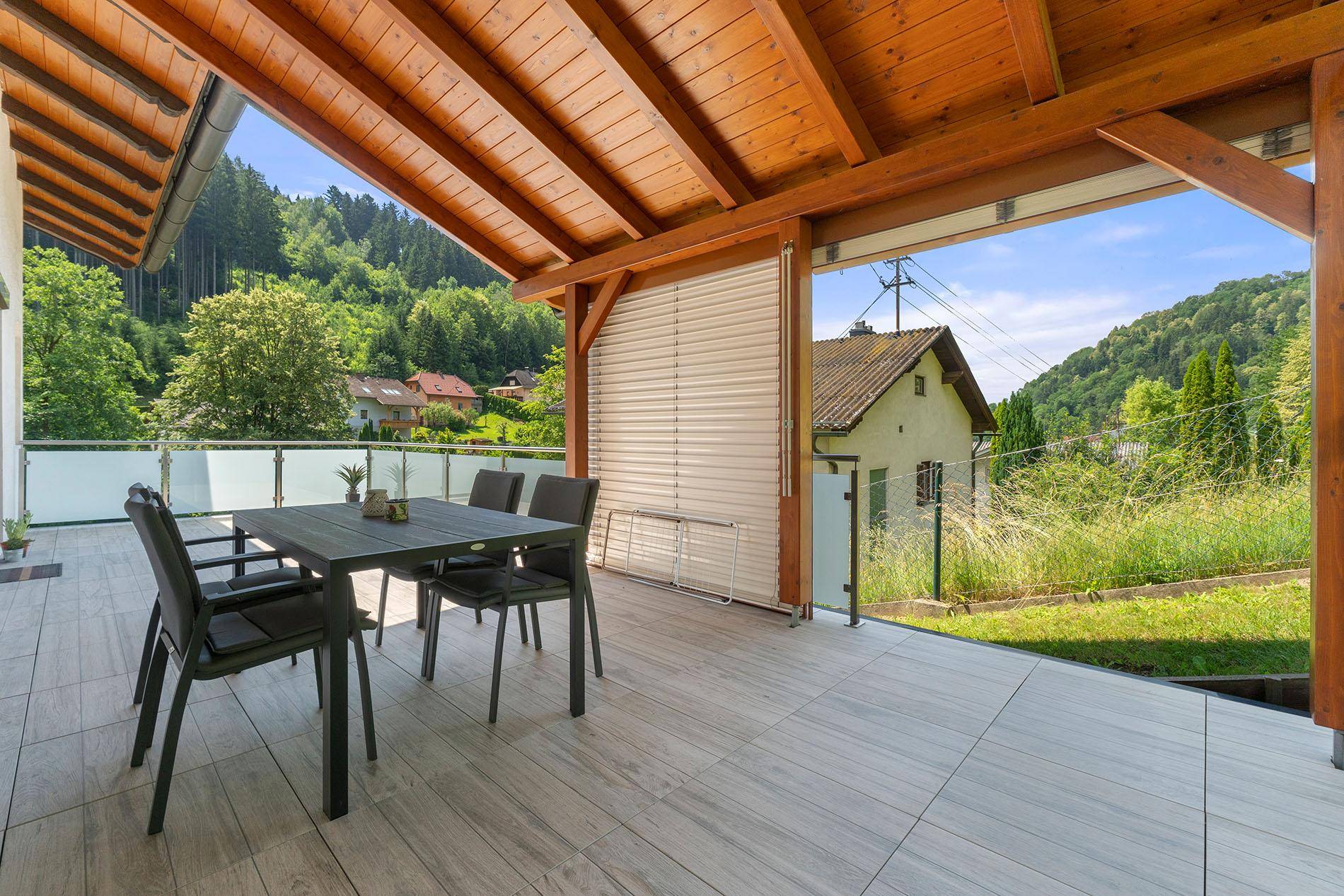 Großzügiges Wohnhaus mit viel Platz für die ganze Familie! - Ansicht 6