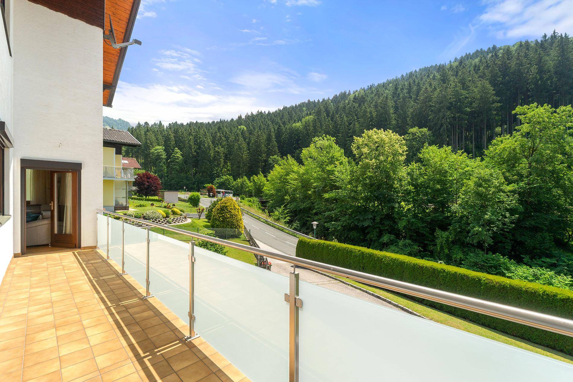 Großzügiges Wohnhaus mit viel Platz für die ganze Familie! - Ansicht 5