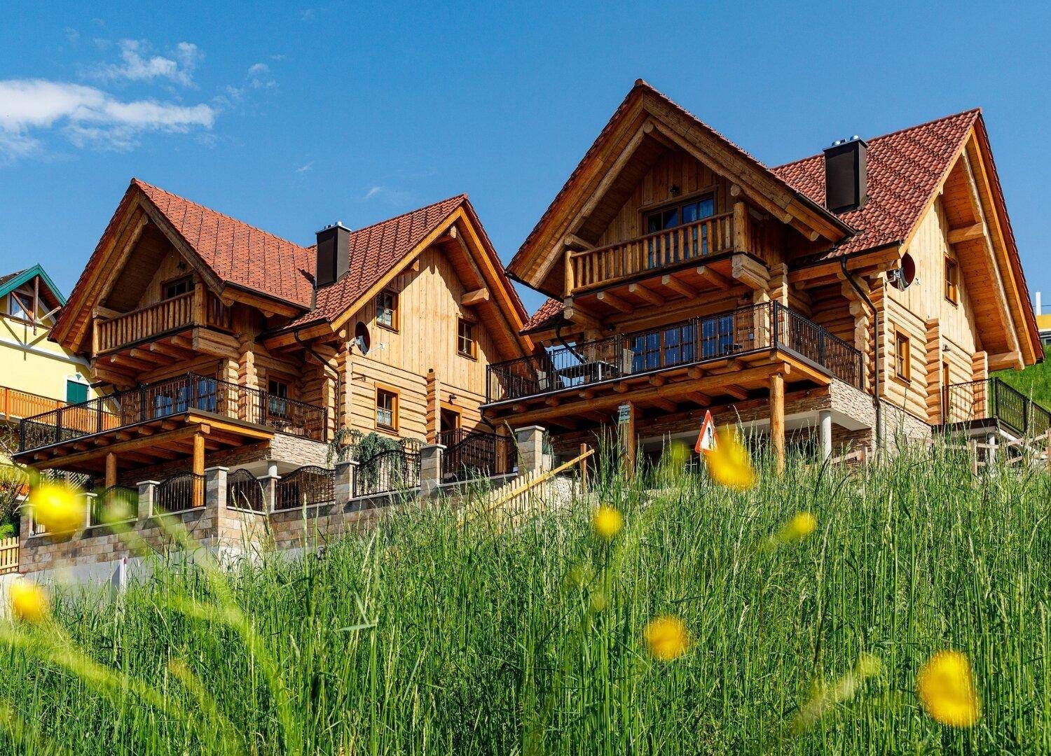 Traumhaftes *** LUXUX BLOCKHAUS - CHALET *** mit wunderschönem Ausblick in absoluter Ruhelage - Widok 2