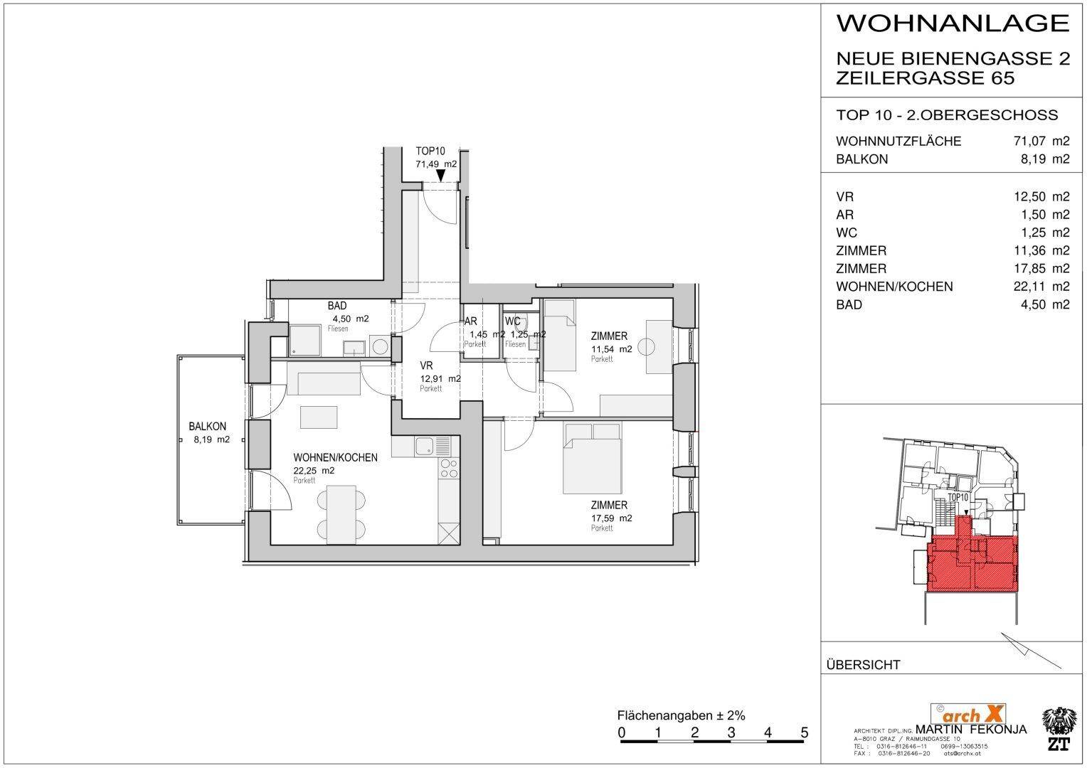 Grundriss der Wohnung mit Wohnküche, zwei Zimmern, Bad und Balkon.
