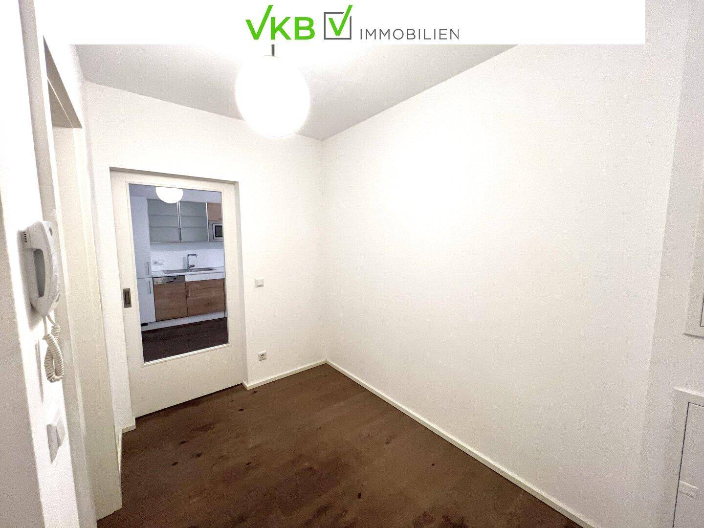 https://pictures.immobilienscout24.de/prod.www.immobilienscout24.at/pictureserver/loadPicture?q=70&id=012.0012000001E83wN-1728893790-4c0f79bf688942769bab8748762a1c9d