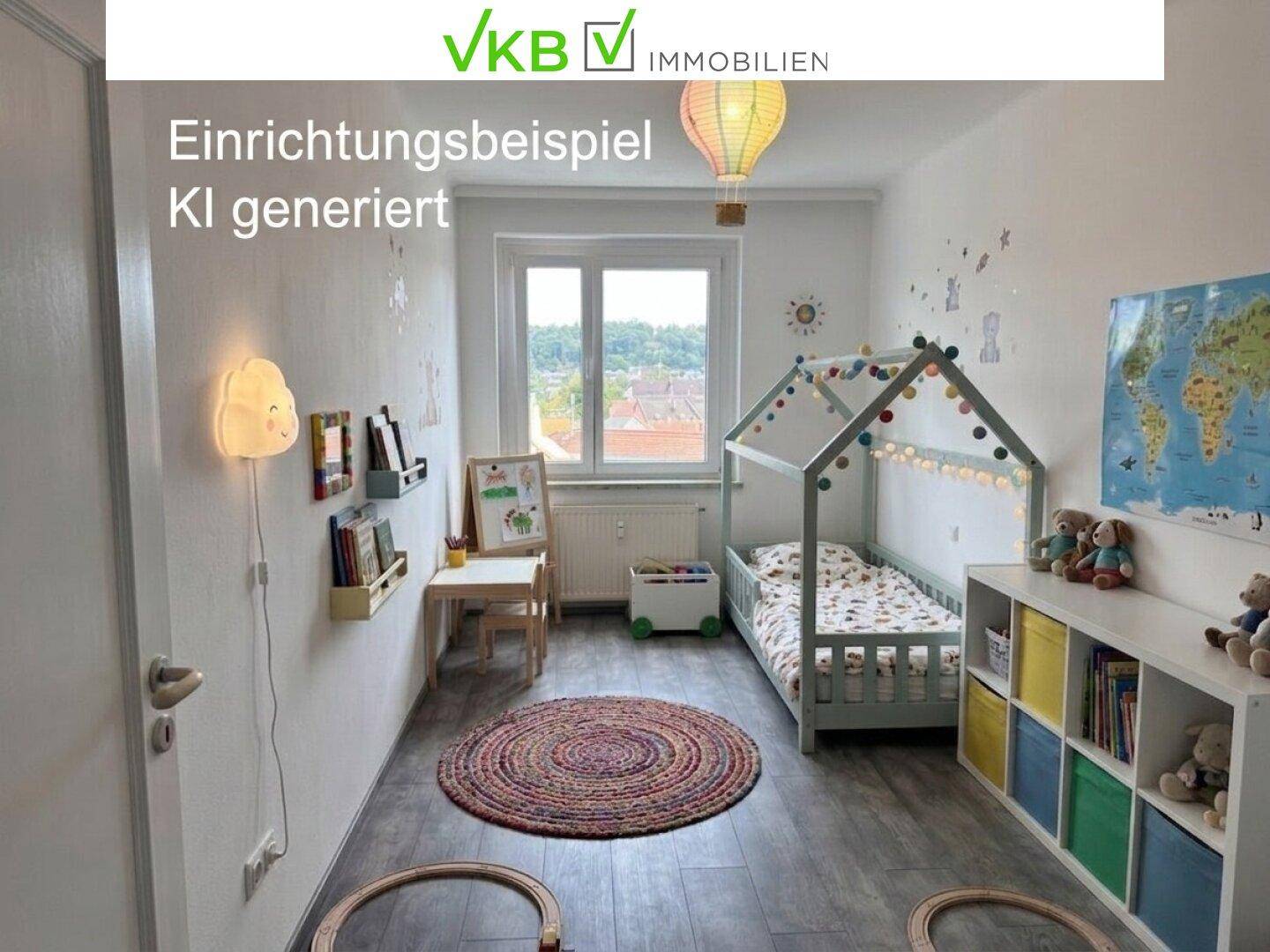Freundlich eingerichtetes Kinderzimmer mit Laminatboden, Spielbereich und hellem Fenster.