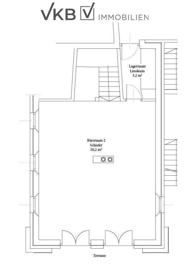 Grundriss des Obergeschosses mit Büroraum, Lagerraum und Zugang zur Terrasse.