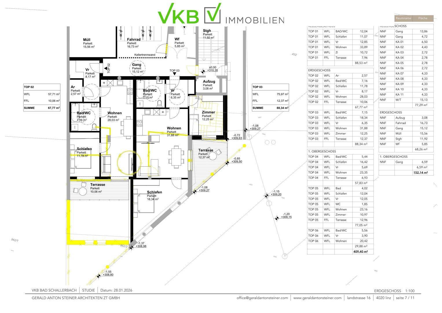 Grundriss des Erdgeschosses mit mehreren Wohneinheiten und Terrassen.