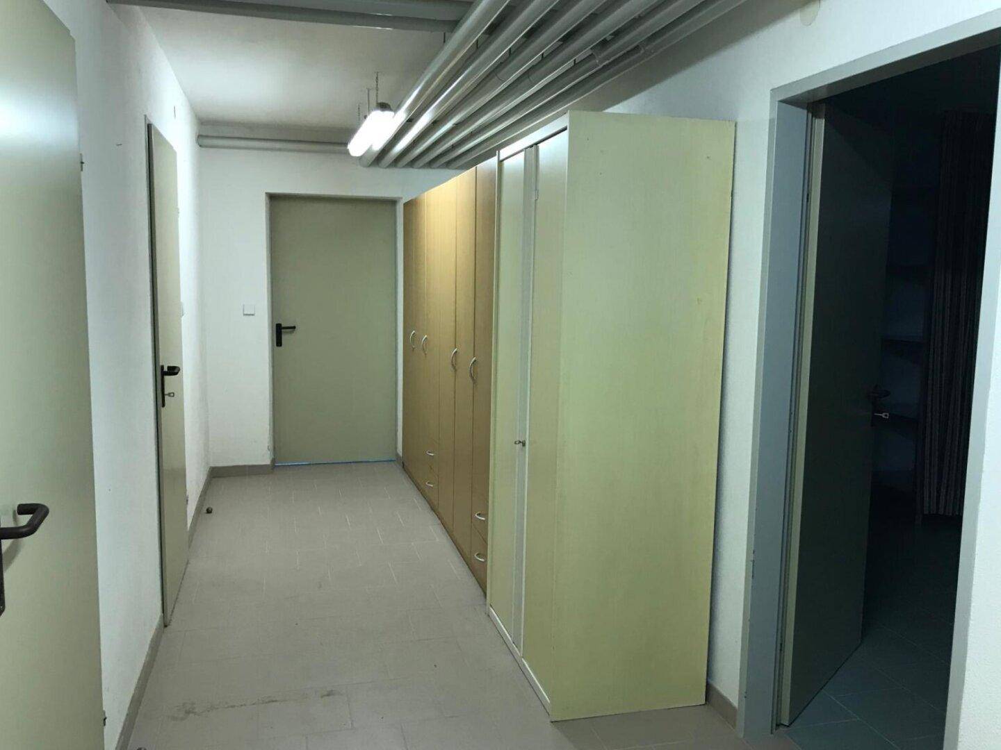 Slide 28