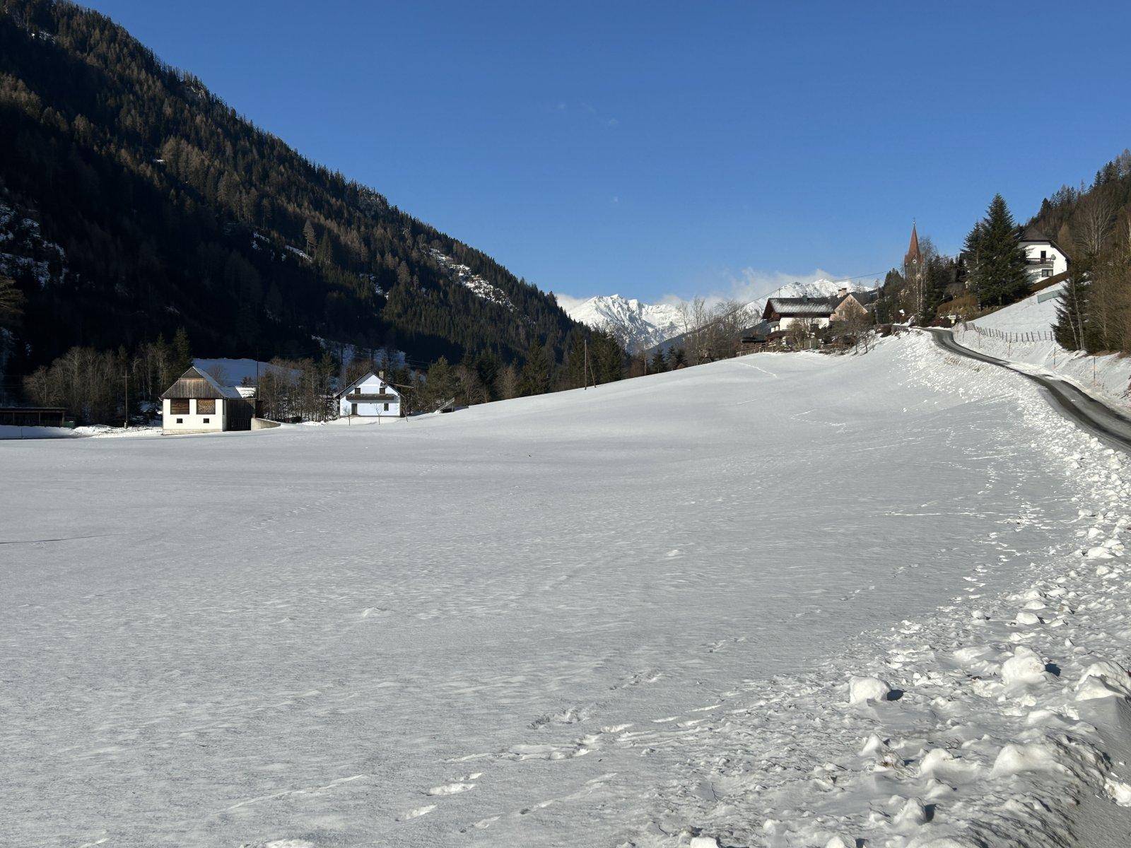 **Großes Grundstück in Traumlage - Ansicht 3