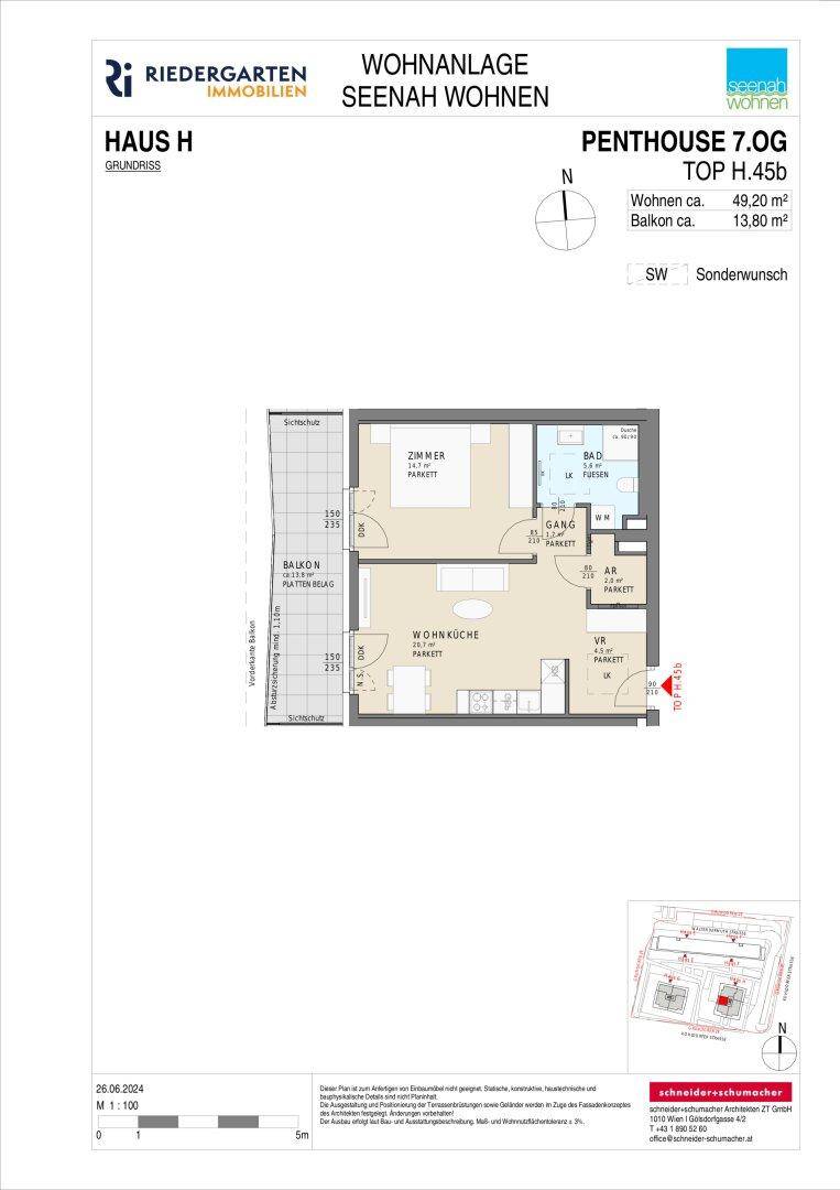 Grundriss einer Penthouse-Wohnung im 7. Obergeschoss mit offenem Wohnküchenbereich, einem Schlafzimmer und Balkon.