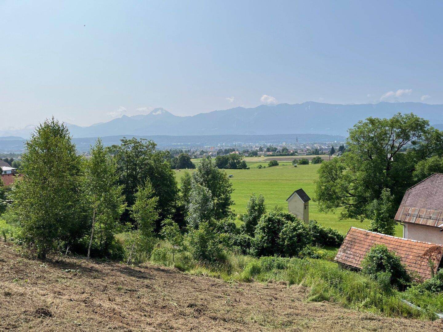 Traumhaftes Baugrundstück in Villach-Vassach mit Altbestand – Sonnig, ruhig und mit Weitblick (Gstk. 3) - Ansicht 5
