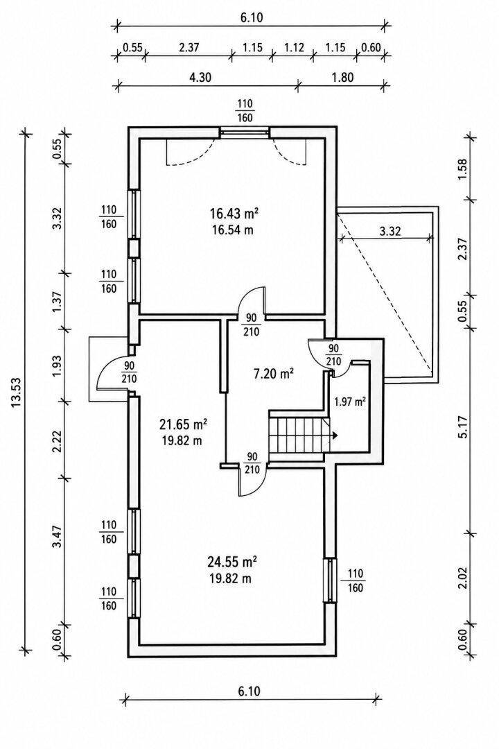 Grundriss des Erdgeschosses mit Raumaufteilung und Flächenangaben.