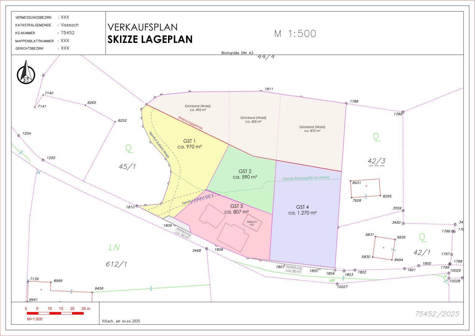 Verkaufsplan mit Skizze des Lageplans zeigt vier Grundstücke mit Flächenangaben und angrenzendem Waldgebiet.