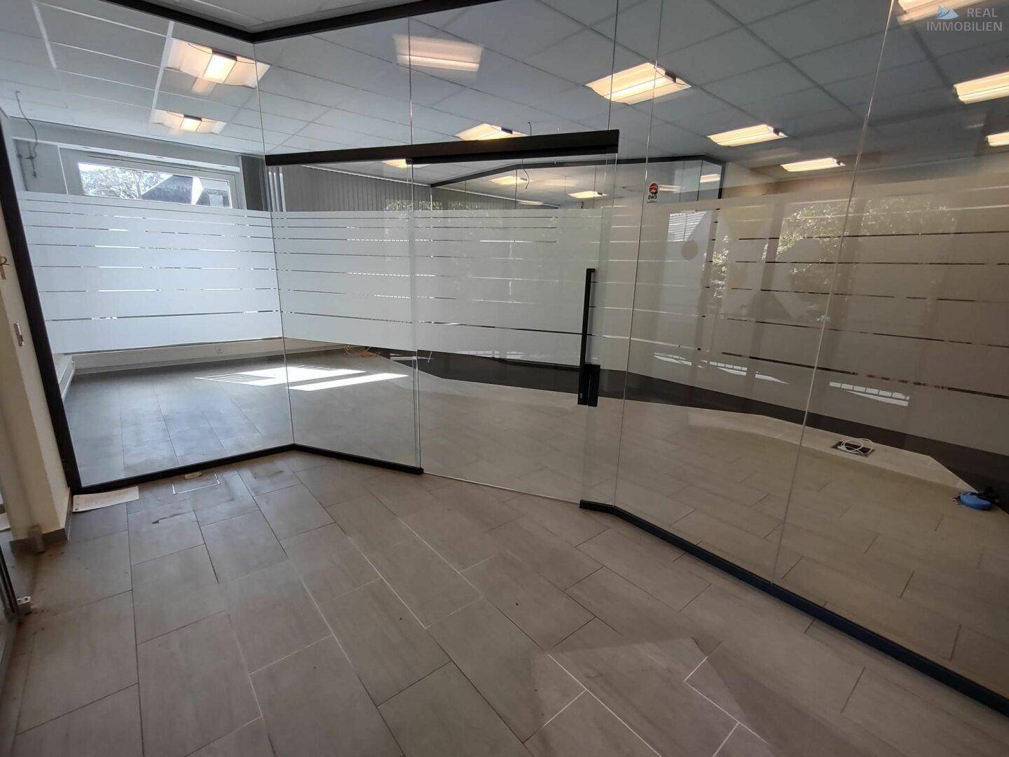 Modernes Stadthaus in Stoob, 5 Zimmer - Ansicht 4
