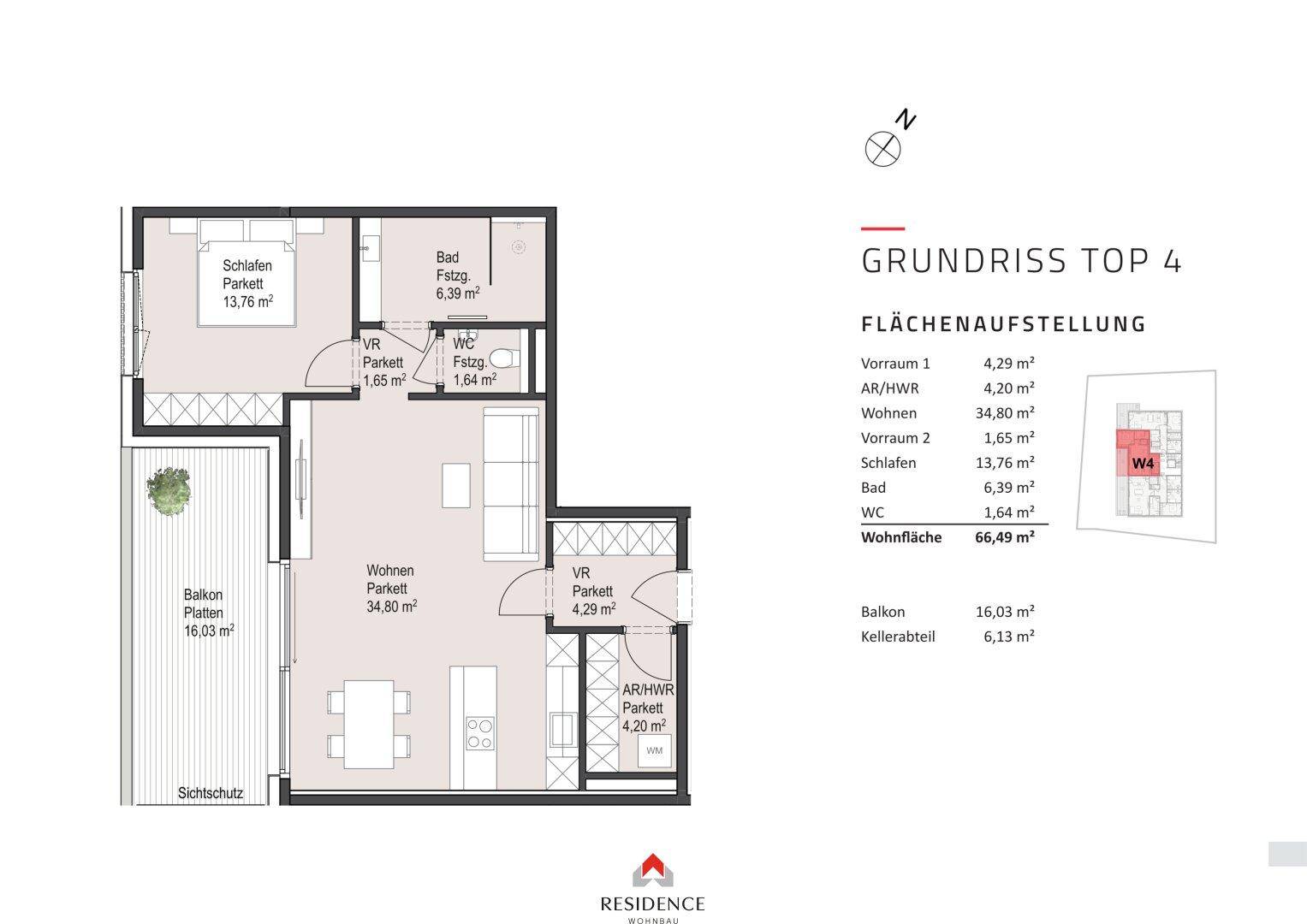 Grundriss der Wohnung Top 4 mit offenem Wohnbereich, Schlafzimmer, Bad und großem Balkon.