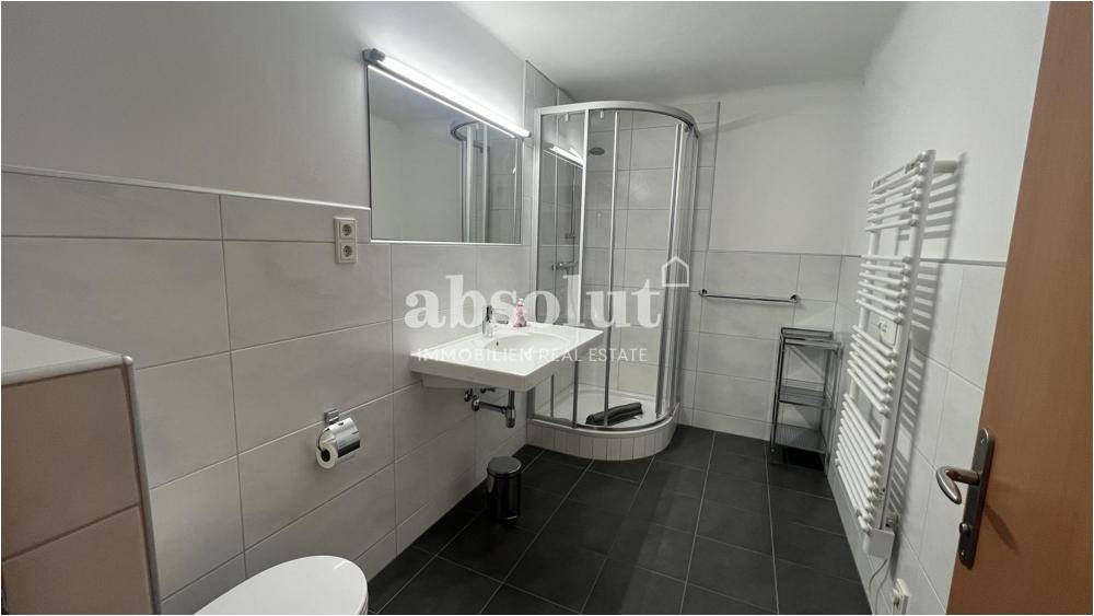 Appartementhaus mit 2 Geschäftslokalen und insges. 5 Appartements in zentraler Lage von Zell am See! – pohled 5