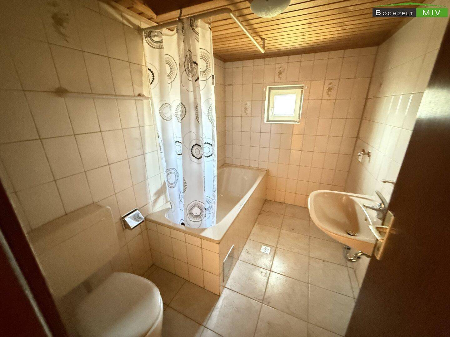 Badezimmer Wohnung 1