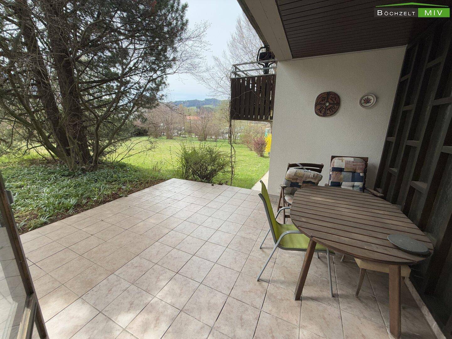 südseitige Terrasse