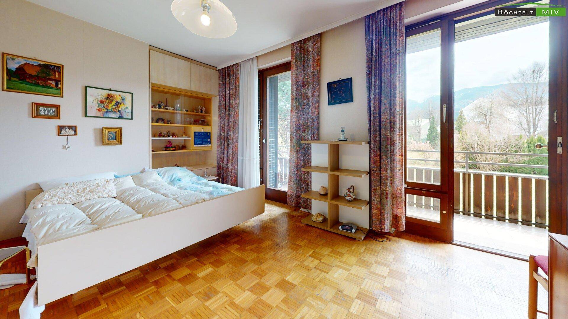 Schlafzimmer 1 OG