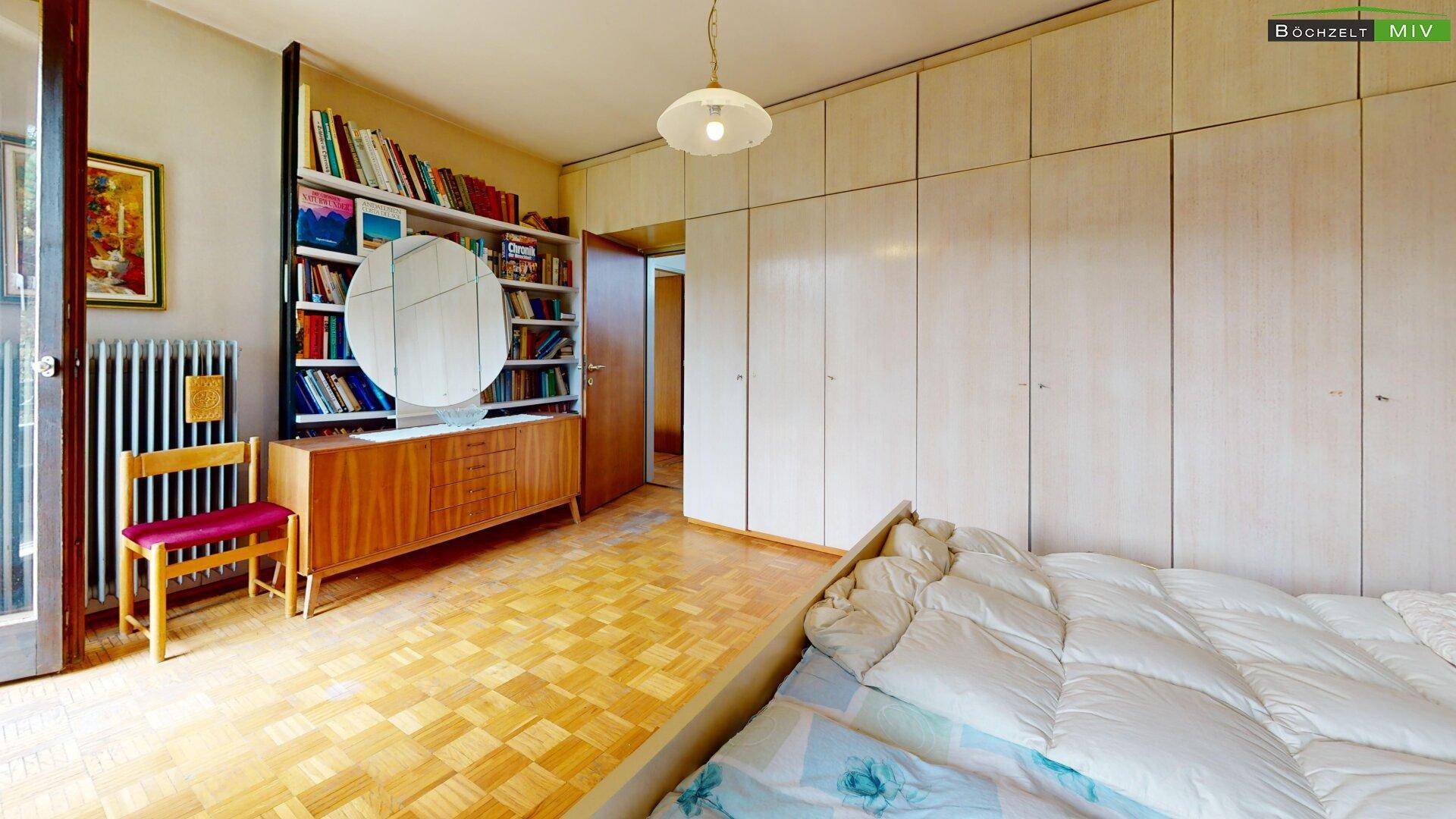 Schlafzimmer 1 OG
