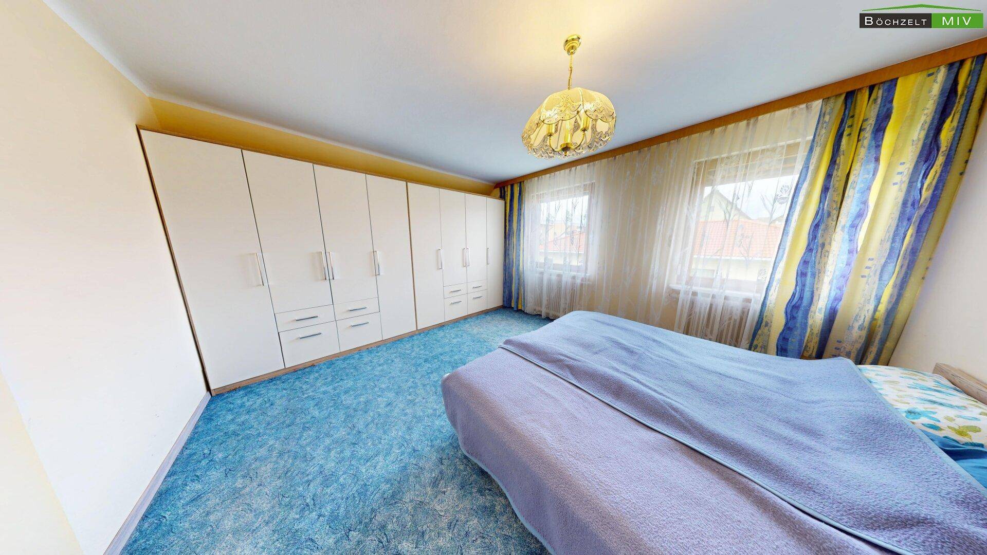 Schlafzimmer DG