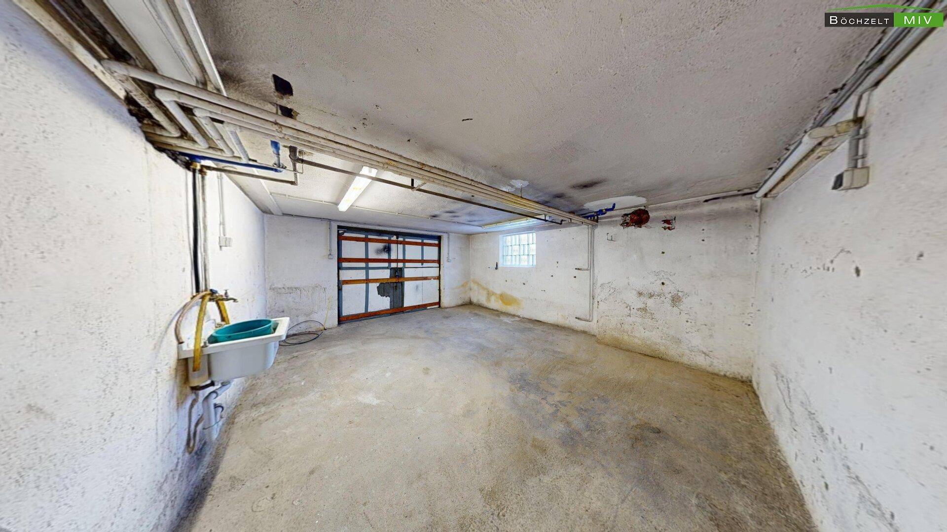 Garage KG