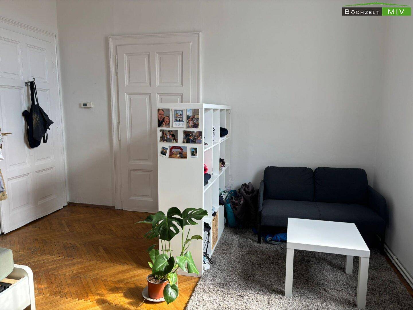 3-Zimmer-Altbauwohnung mit möblierter Küche in TOP Innenstadtlage +++ 8.-Mai-Straße +++ - Widok 2