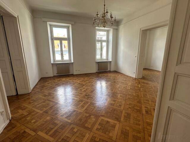 großes Wohnzimmer