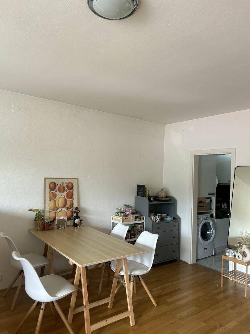 Uni nähe, herzige Garconniere mit großem Balkon mit schönem Ausblick zum Rosenberg - Ansicht 4