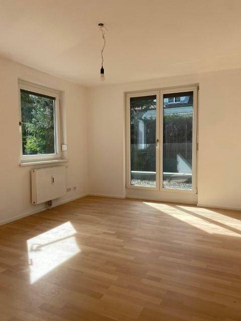 Erstbezug nach kompletter Sanierung einer Doppelhaushälfte  - gersthof, Herbeckstrasse - Wien, Wien