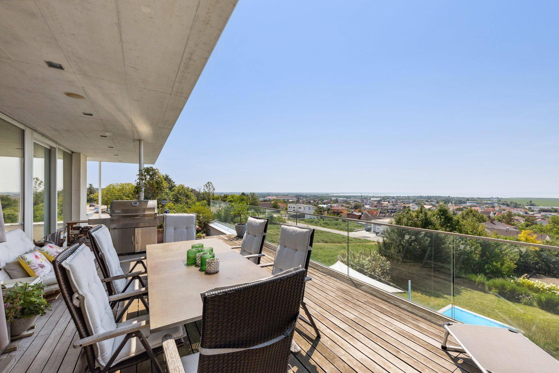 Sitzplatz auf Terrasse