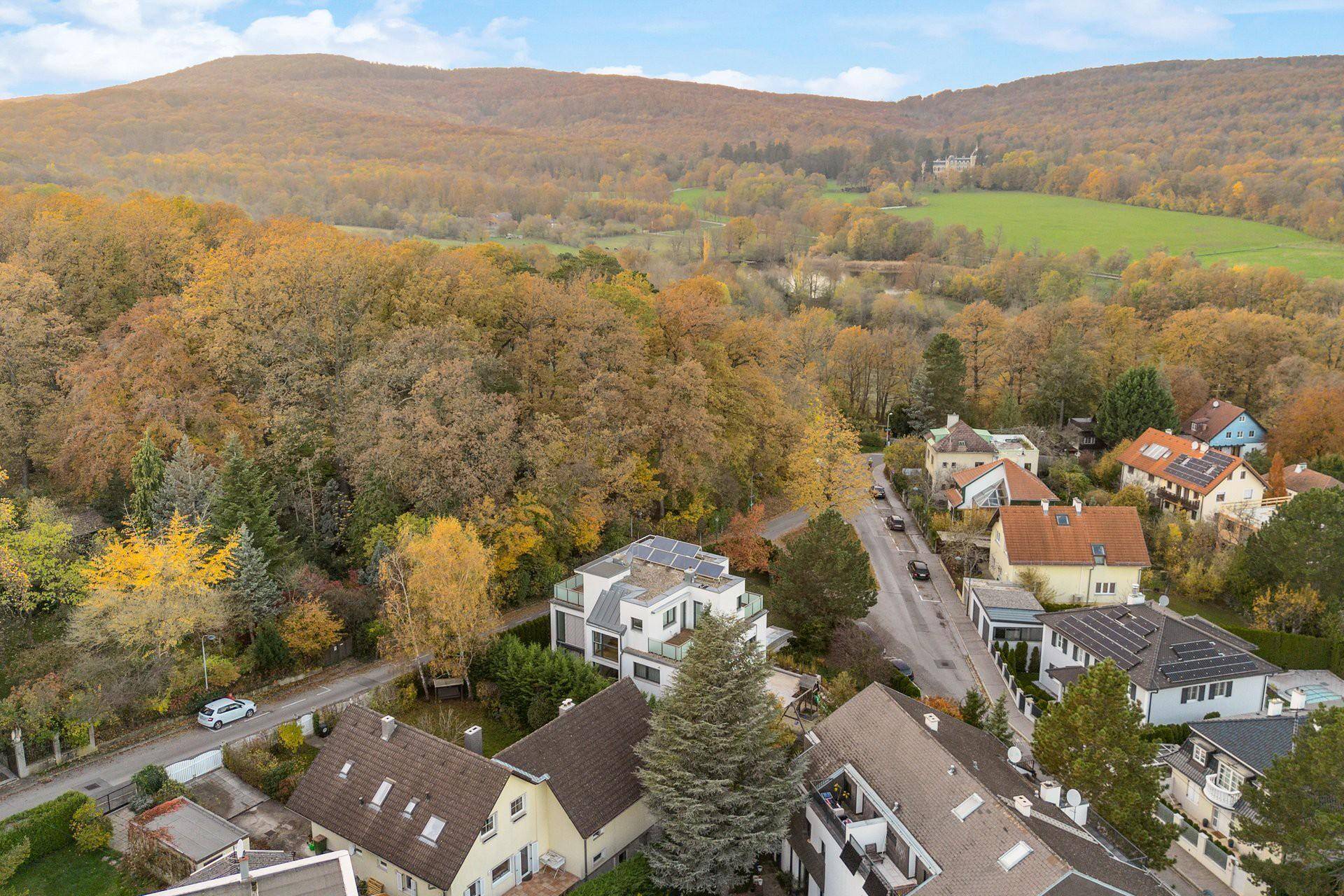 Drohnenaufnahme Blick Hermesvilla