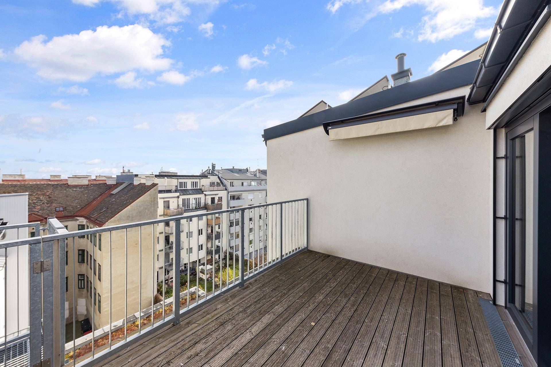 Terrasse im 2. Dachgeschoss