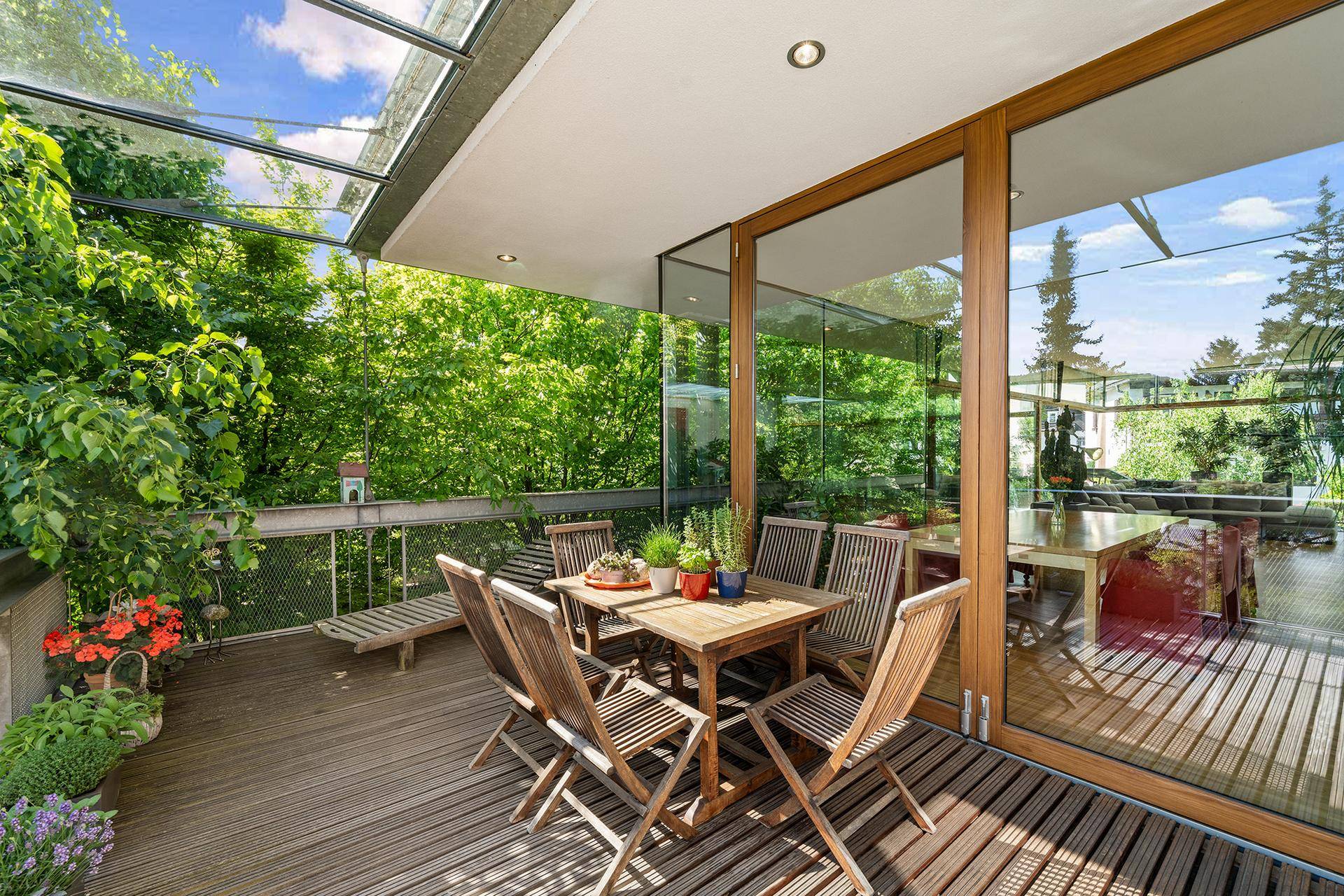 Stilvolle Architektenvilla in exklusiver Grünruhelage - Ansicht 6