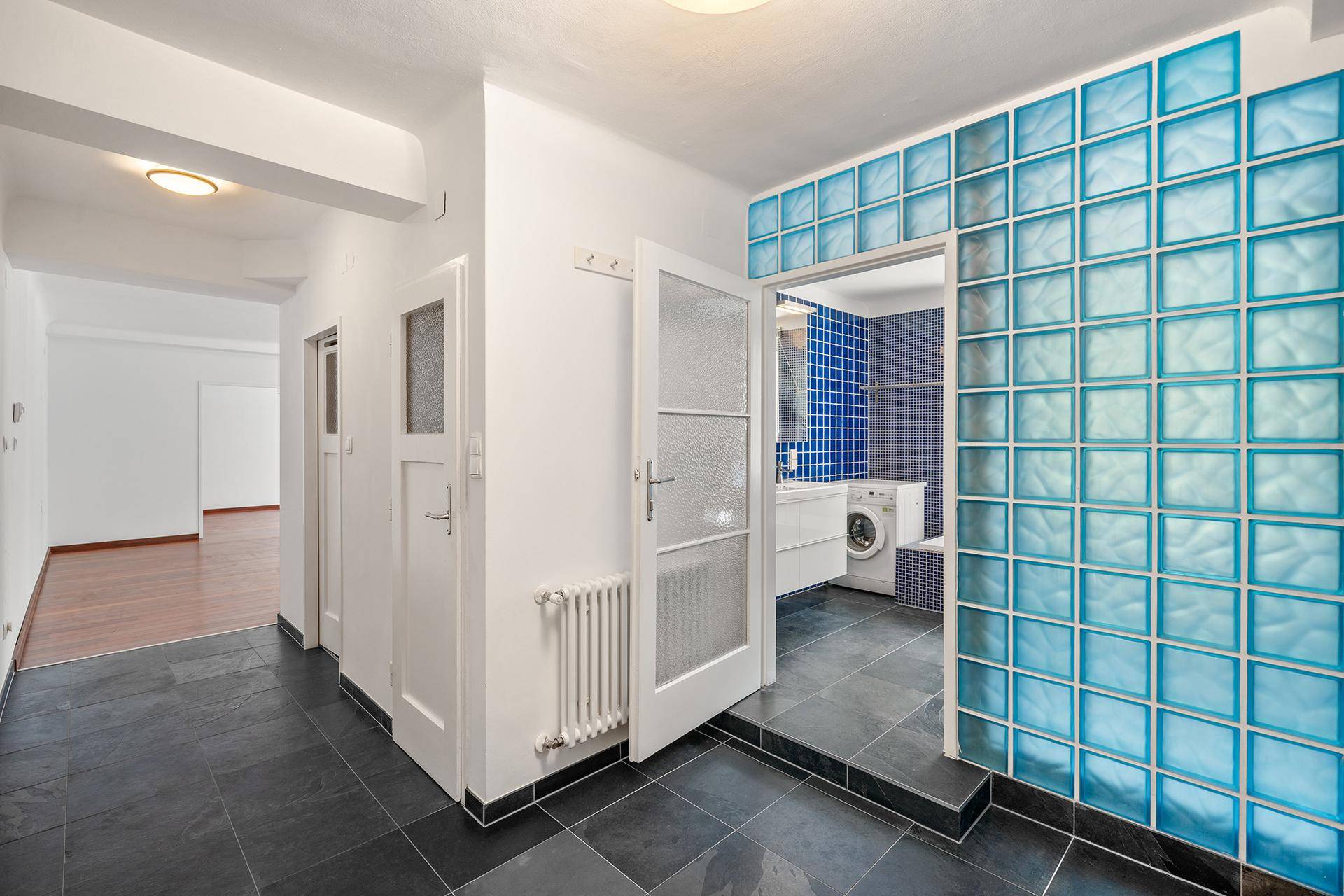 Großzügige 3-Zimmer-Wohnung in der Nähe von Schönbrunn - beste Infrastruktur! – další