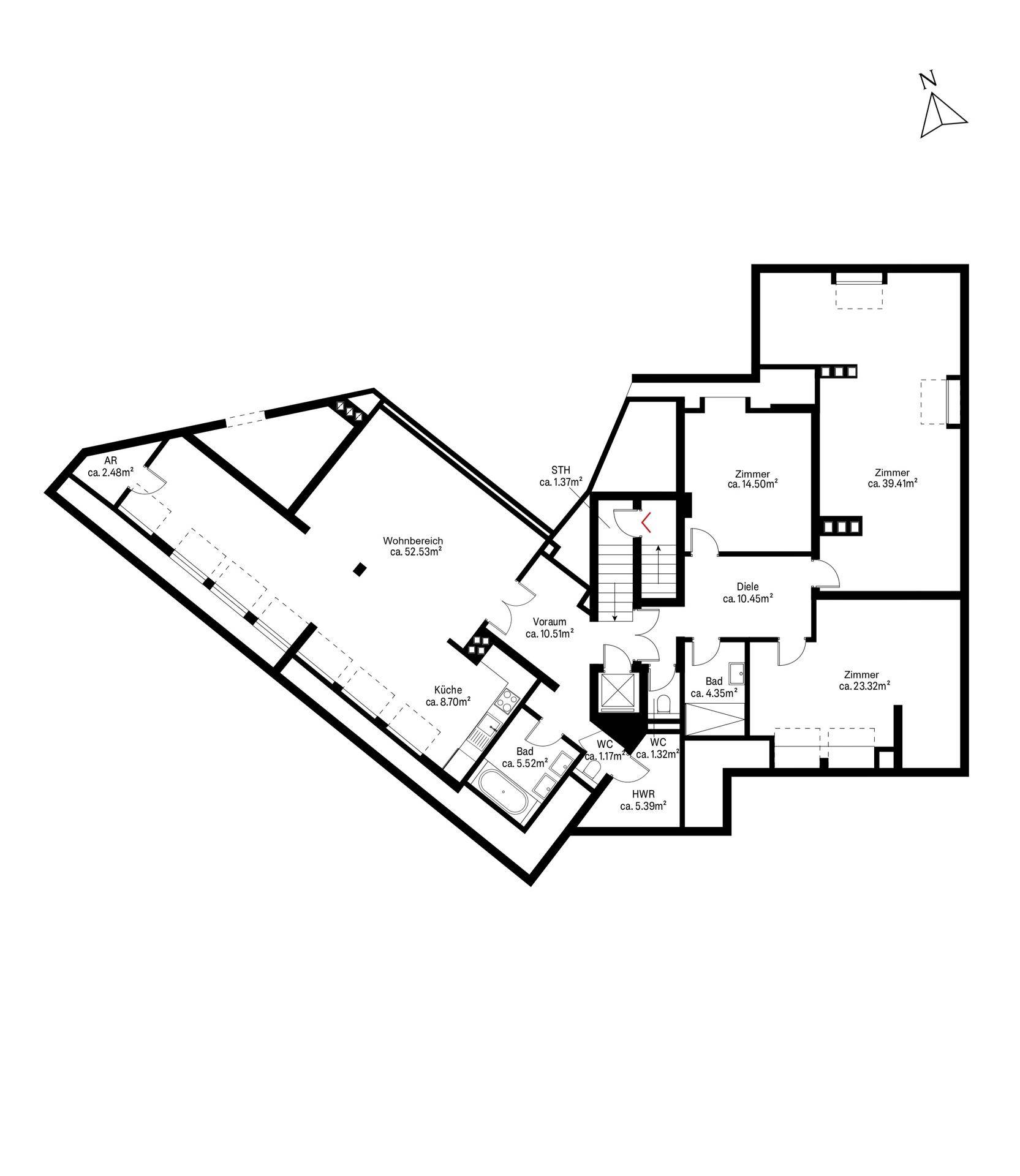 Grundriss der Dachgeschosswohnung mit mehreren Zimmern und Bädern.