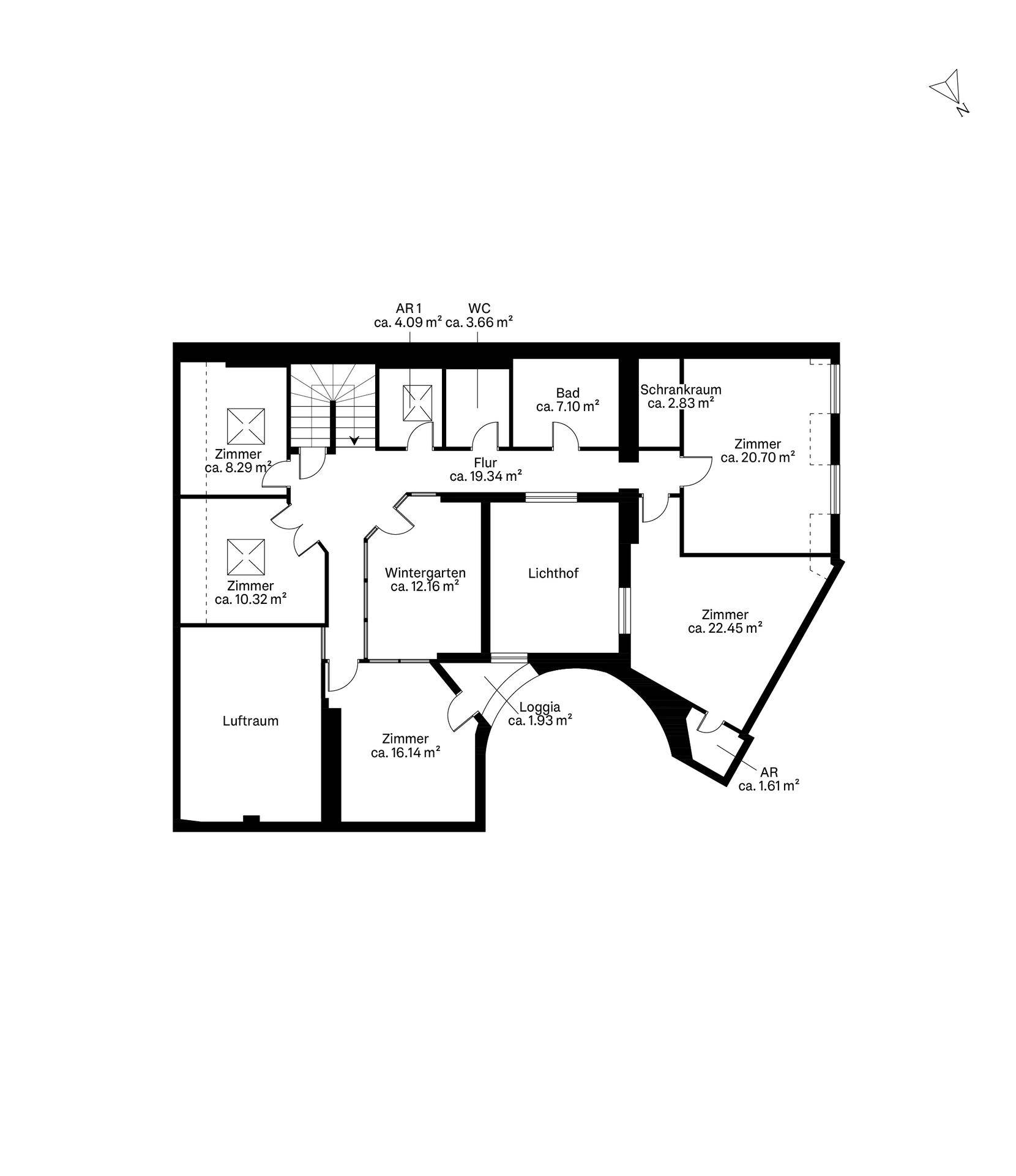 Grundriss des oberen Geschosses mit Wintergarten, Loggia und mehreren Zimmern.