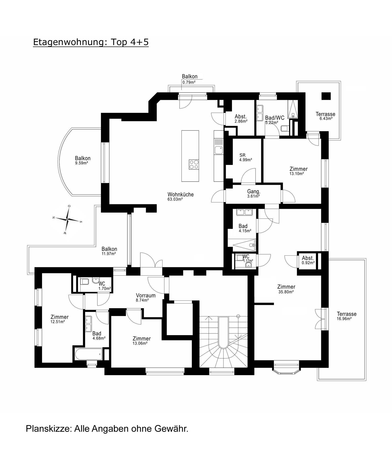 Detaillierter Grundriss der Etagenwohnung Top 4+5 mit mehreren Balkonen und Terrassen.