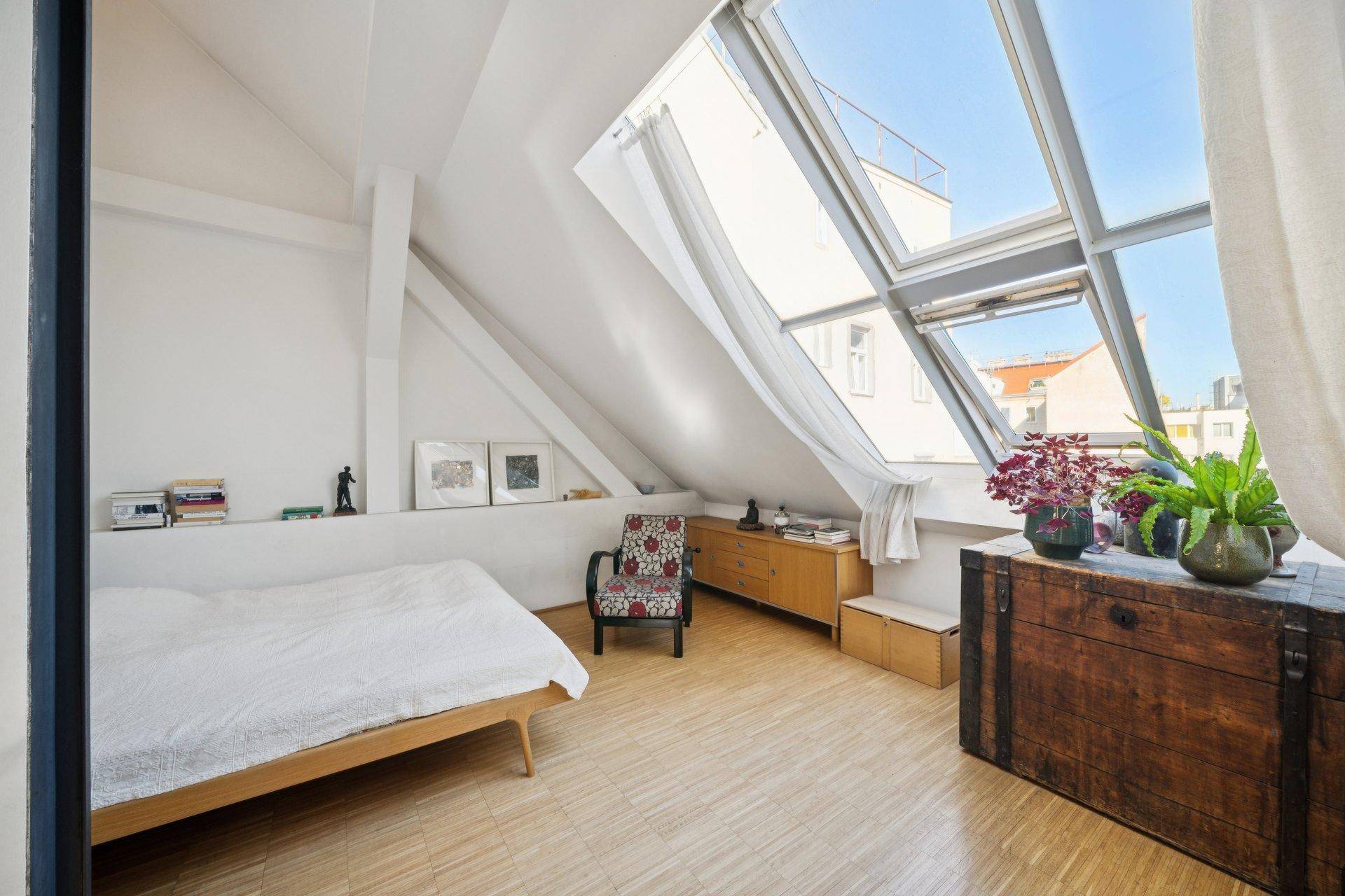 Atelier/Schlafzimmer