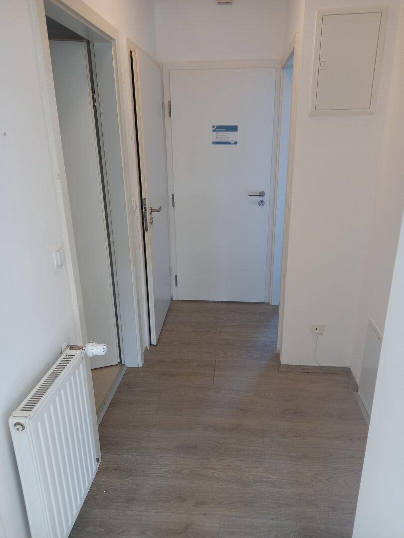 Vorraum Wohnung 2