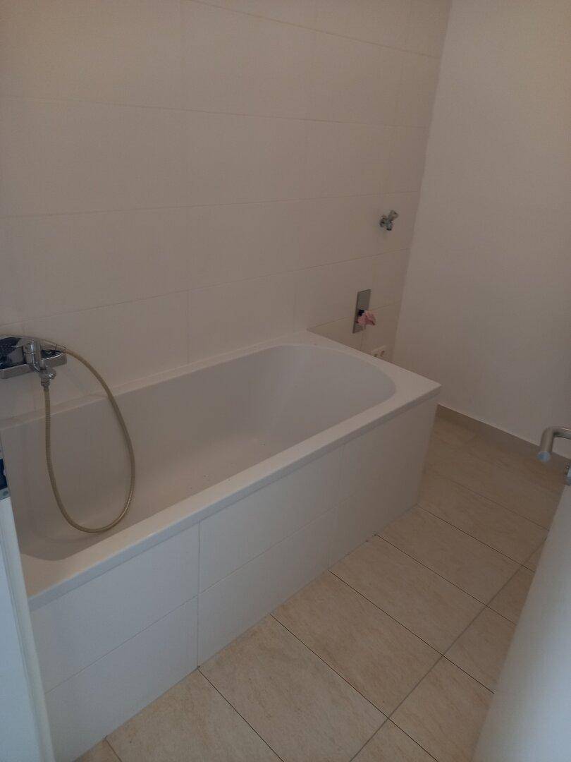 Badezimmer Wohnung 2