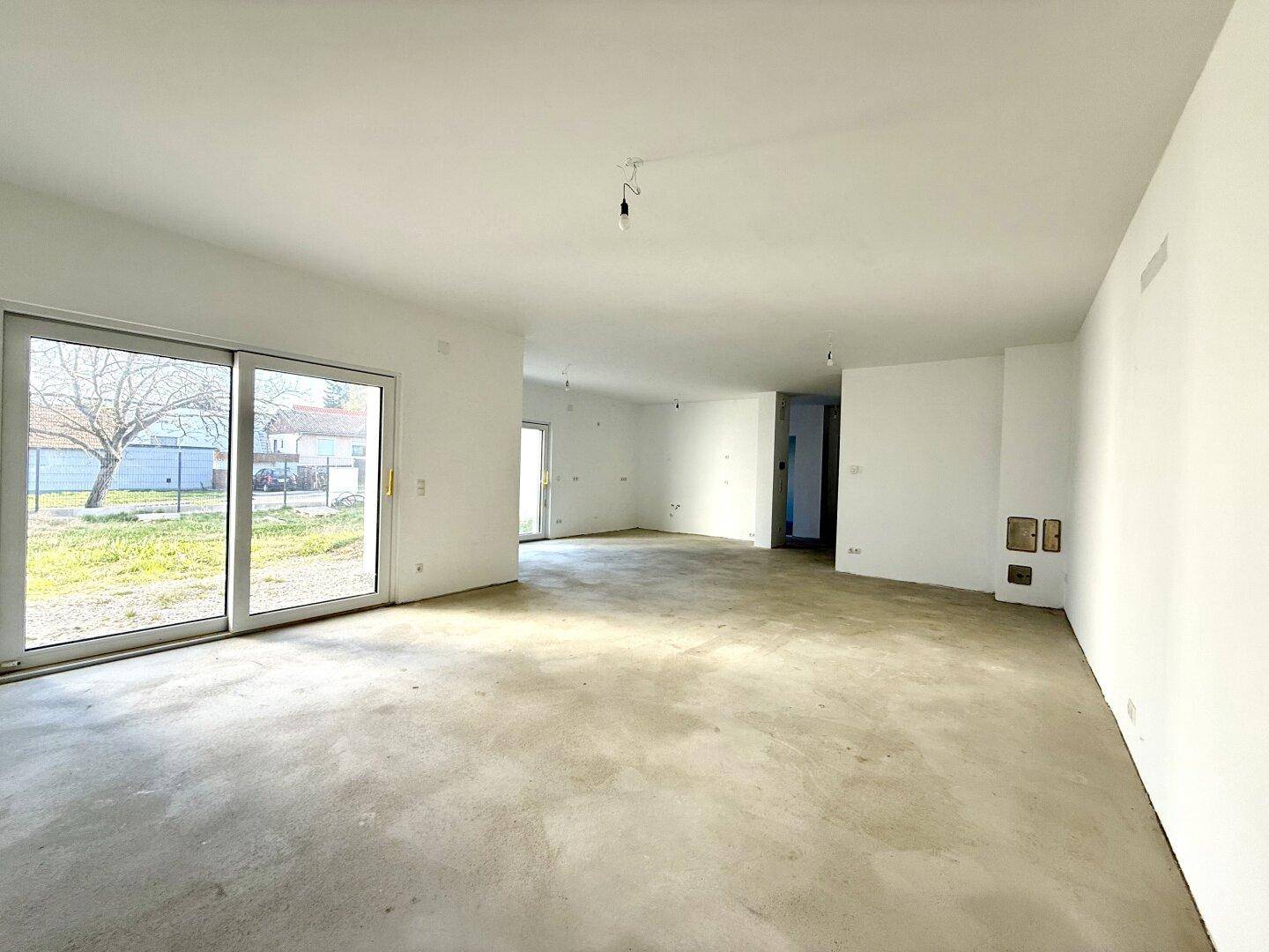 Wohnen mit Stil in Sigleß – Garage, Garten und Dachterrasse inklusive - Widok 6