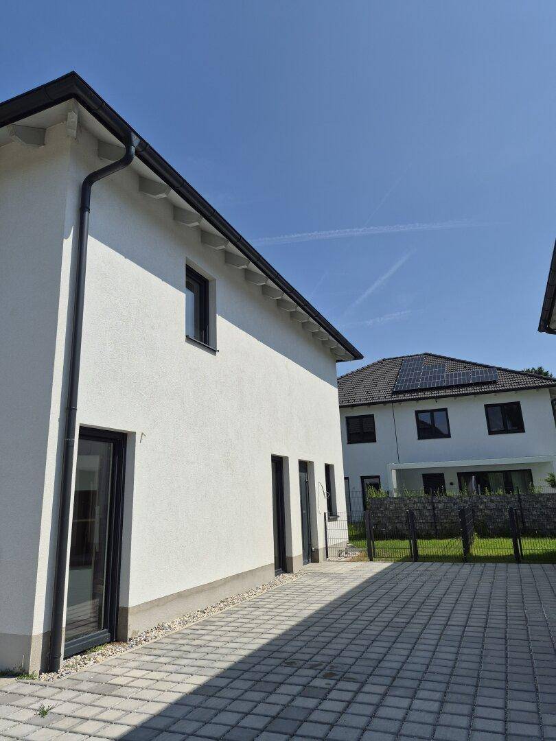 Wohnen auf Eigengrund - Doppelhaushälfte belagsfertig - Neufelder See schnell erreichbar! - Widok 3