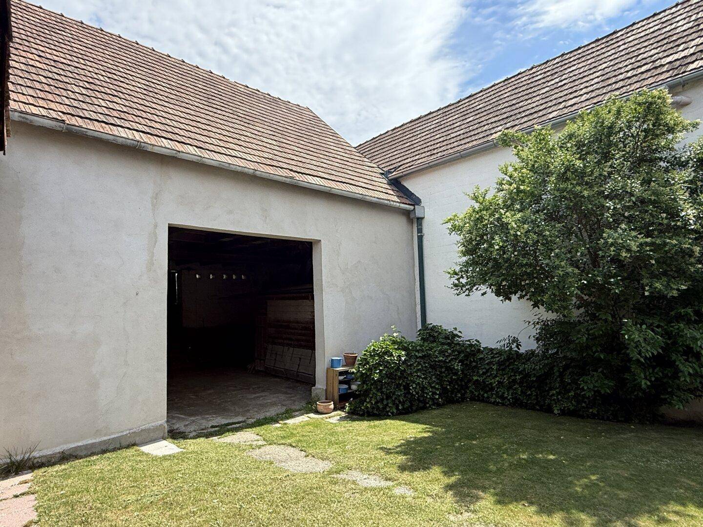 Zweifamilienhaus mit Stadl und großem Potenzial in Pöttsching – auch als großes Einfamilienhaus nutzbar - Widok 4