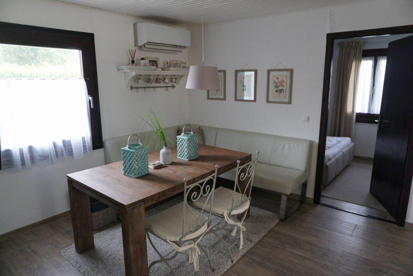 klimatisiertes Ferienhaus mit Wintergarten &amp; Saunahaus – Ihr Rückzugsort in Trausdorf am See - Ansicht 4