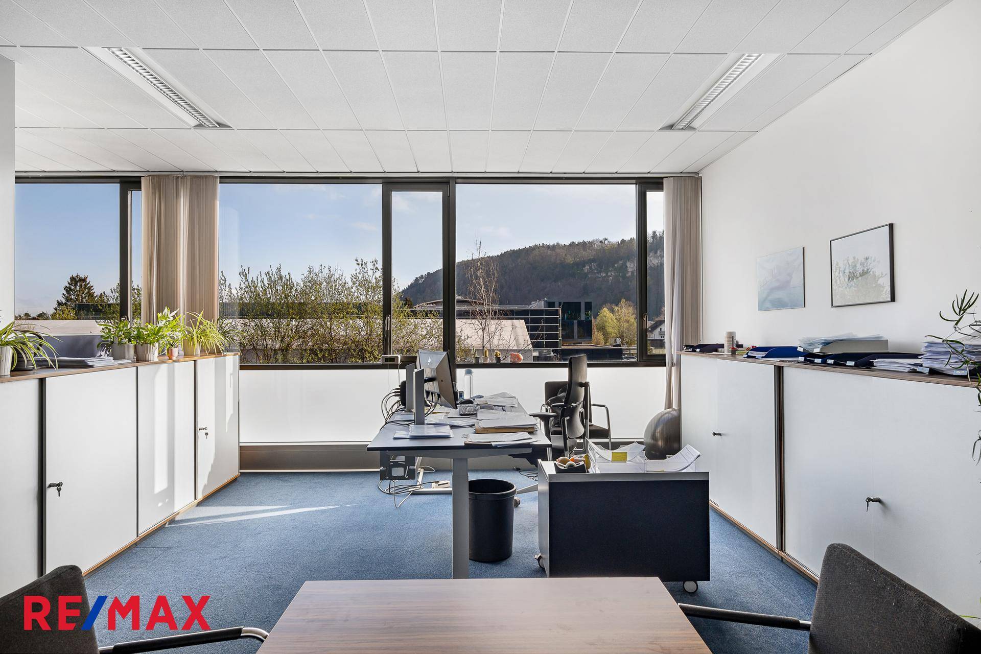 Büro