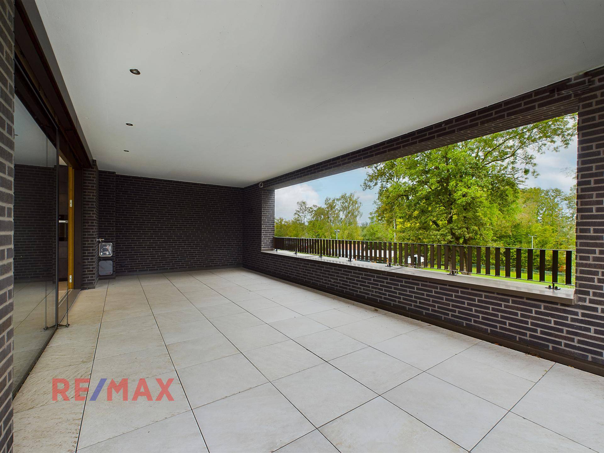 Balkon 1